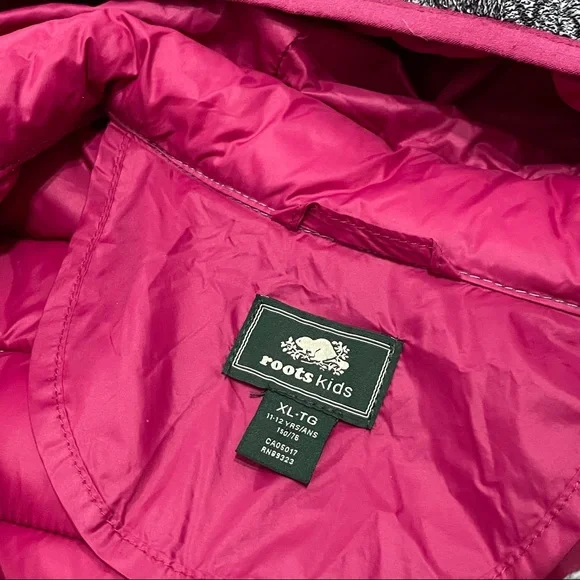 SOLD - Girls Roots Jacket - Picture 5 of 6